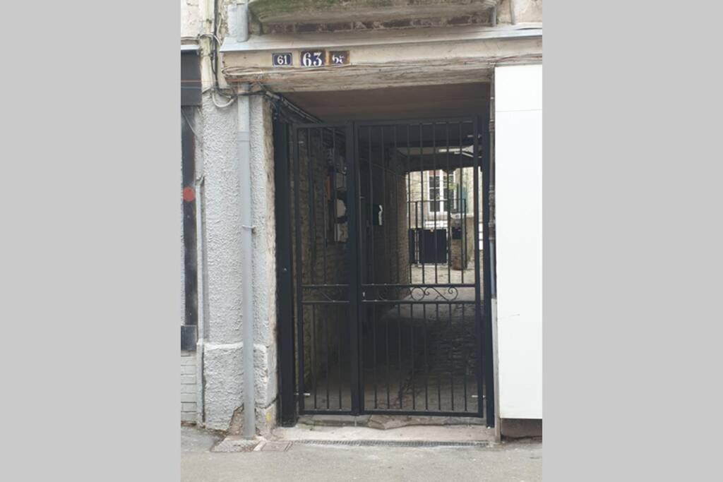Apartamento Le 61 - Hyper Centre - Wifi Dieppe Exterior foto